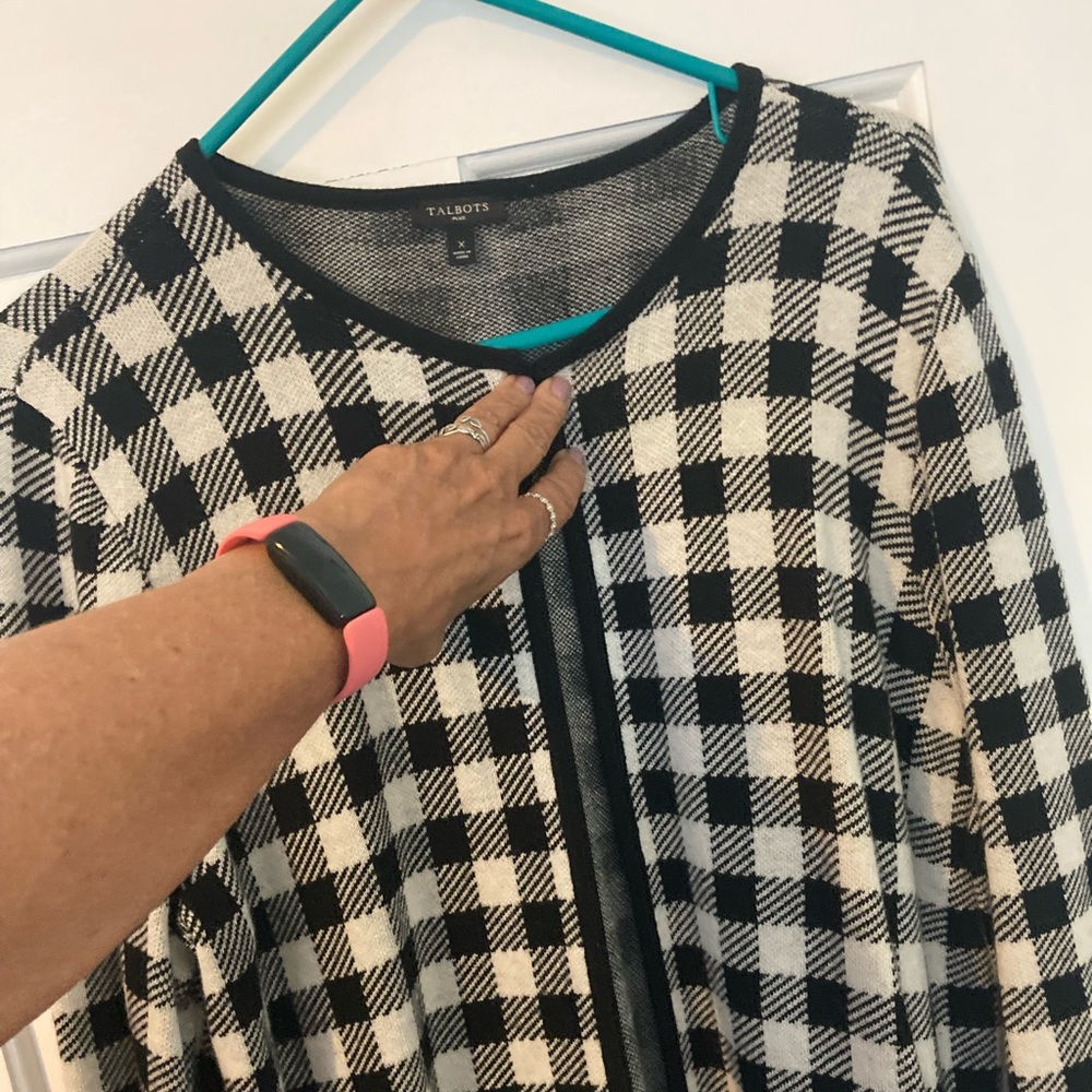 Woman’s duster